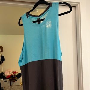 Lululemon swiftly tech tank size large